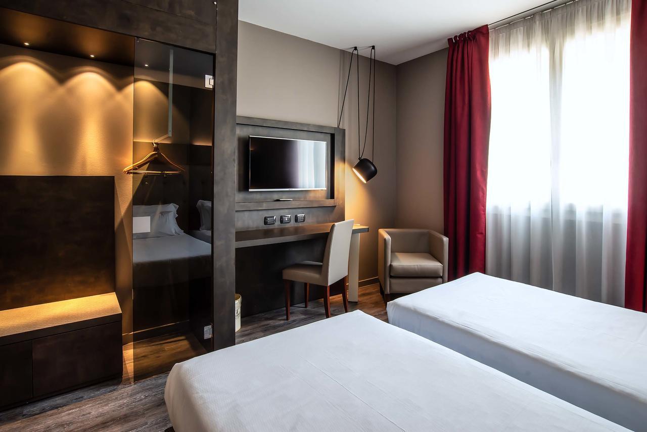 Palace Hotel 4*